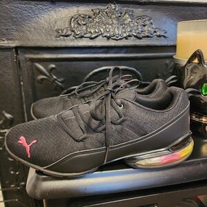 Puma Women's Black Sneakers, Size 10